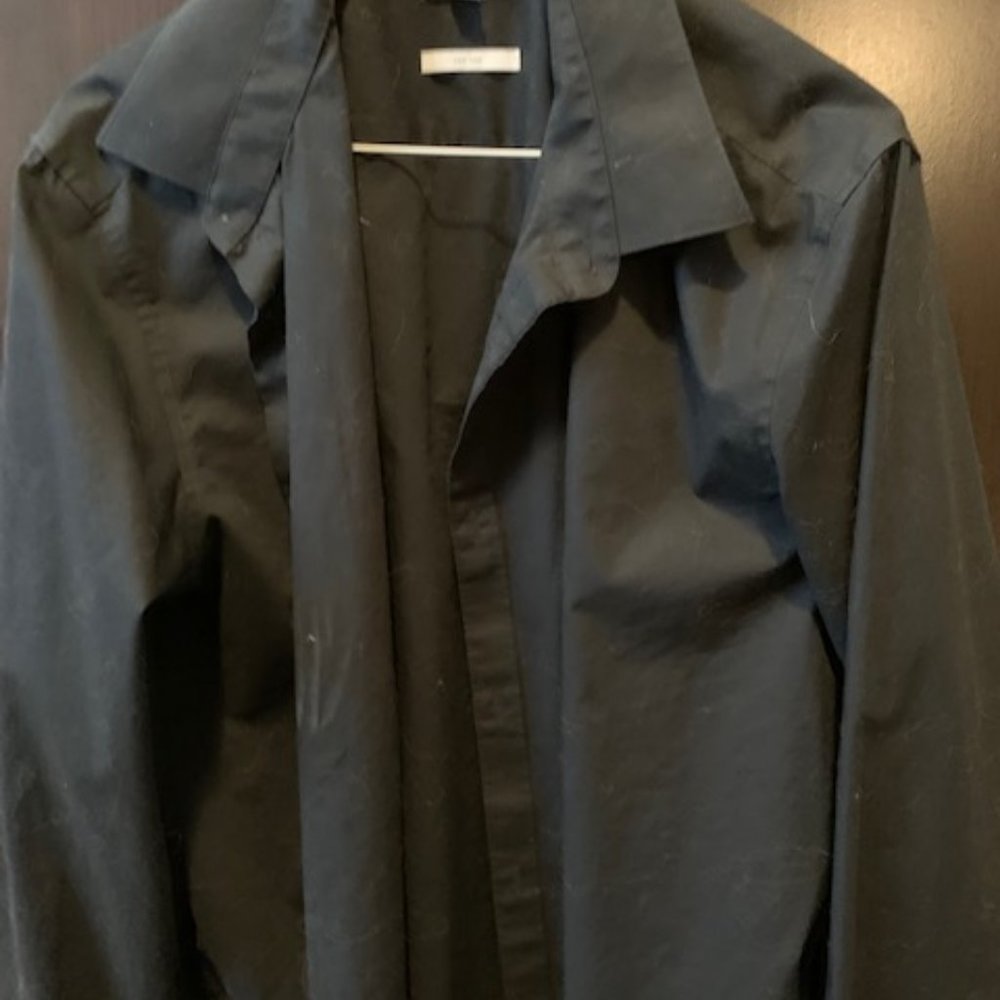 Calvin Klein L Black non-iron